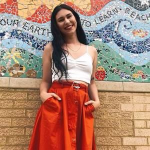 Meet your Posher, Amelia